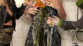 Kylie Joins The Wetlook Party Screencap 50 on www.sinx.com