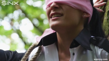 Paint Covered Lexi Dona Orgasms In The Woods - Cam 2 Screencap 4 on www.sinx.com
