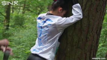 Paint Covered Lexi Dona Orgasms In The Woods - Cam 2 Screencap 45 on www.sinx.com