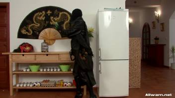 Burglar Gets a Messy Surprise Screencap 9 on www.sinx.com