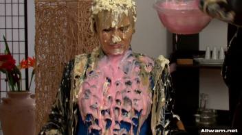 Burglar Gets a Messy Surprise Screencap 55 on www.sinx.com