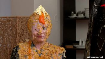 Burglar Gets a Messy Surprise Screencap 71 on www.sinx.com