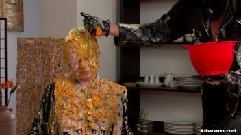 Burglar Gets a Messy Surprise Screencap 75 on www.sinx.com