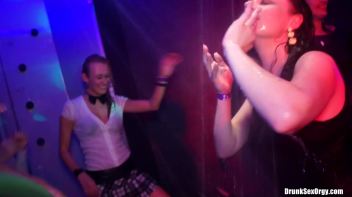 International Summer Lovin' Part 4 - Shower Cam Screencap 74 on www.sinx.com