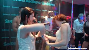 Summer Jam Bang Part 3 - Shower Cam Screencap 3 on www.sinx.com