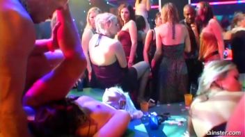 Pussy Casino Part 4 - Cam 2 Screencap 54 on www.sinx.com