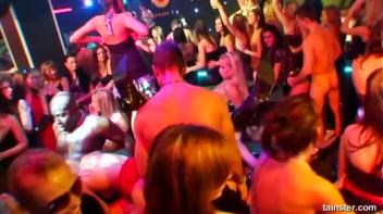 Pussy Casino Part 4 - Cam 2 Screencap 6 on www.sinx.com