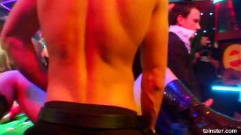 Pussy Casino Part 4 - Cam 2 Screencap 17 on www.sinx.com