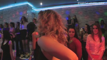 Party Hardcore Gone Crazy Vol. 25 Part 2 - Cam 4 Screencap 61 on www.sinx.com