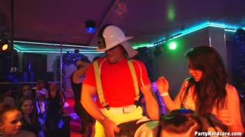 Party Hardcore Gone Crazy Vol. 38 Part 7 - Cam 1 Screencap 77 on www.sinx.com