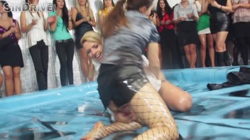 Oily Wrestling: Tatiana Milovani vs. Angelina Screencap 14 on www.sinx.com