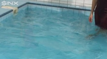 Catfighting Girls Get Soaked In The Pool Screencap 34 on www.sinx.com