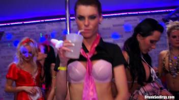 The CFNM Costume Ball Part 4 - Cam 1 Screencap 106 on www.sinx.com