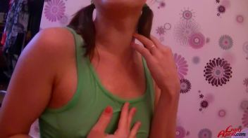 Piss Lezzin For The Fun Of It Screencap 52 on www.sinx.com