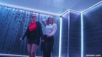 Wetlook Dancing Duos Done Right! Screencap 95 on www.sinx.com