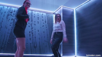 Wetlook Dancing Duos Done Right! Screencap 96 on www.sinx.com