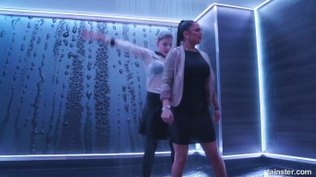 Wetlook Dancing Duos Done Right! Screencap 5 on www.sinx.com