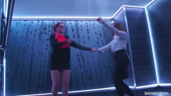 Wetlook Dancing Duos Done Right! Screencap 77 on www.sinx.com