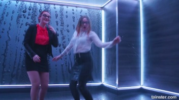 Wetlook Dancing Duos Done Right! Screencap 81 on www.sinx.com