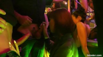 Fanatic Fuckfriends Part 1 - Shower Cam Screencap 48 on www.sinx.com