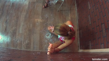 She Had No Idea What Was Coming! Screencap 37 on www.sinx.com