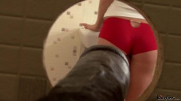 No Mountain Of Cum Leony Can't Climb! Screencap 1 on www.sinx.com