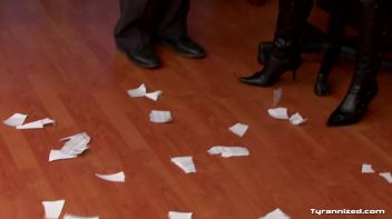 Never Disturb a Madame at Work! Screencap 15 on www.sinx.com