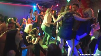 Party Hardcore Gone Crazy Vol. 36 Part 7 - Cam 3 Screencap 9 on www.sinx.com