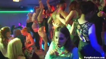 Party Hardcore Gone Crazy Vol. 36 Part 7 - Cam 3 Screencap 21 on www.sinx.com