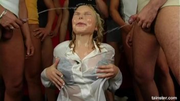 Special Golden Shower Sessions Screencap 80 on www.sinx.com