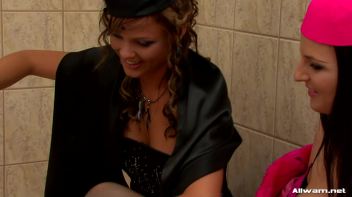 Glamor Gals Take A Milk Bath Screencap 46 on www.sinx.com