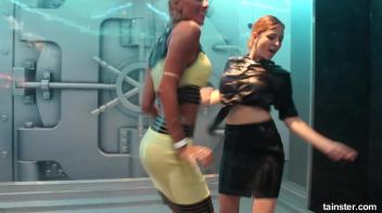 Wet girls turn me on Screencap 68 on www.sinx.com