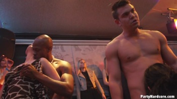 Party Hardcore Gone Crazy Vol. 10 Part 1 - Cam 1 Screencap 56 on www.sinx.com