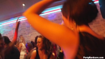 Party Hardcore Gone Crazy Vol. 10 Part 1 - Cam 1 Screencap 71 on www.sinx.com