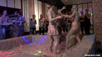 Eurobabes Going Mud Mad! Screencap 35 on www.sinx.com