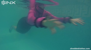 Gorgeous Girl Rips Her Clothes After Swim Screencap 5 on www.sinx.com