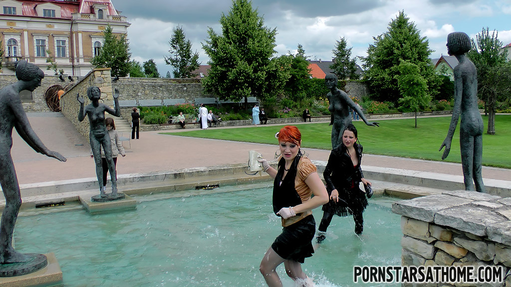 The Craziest Tourist Attraction In Town! on www.sinx.com