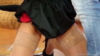 Dressed For Sex Screencap 47 on www.sinx.com