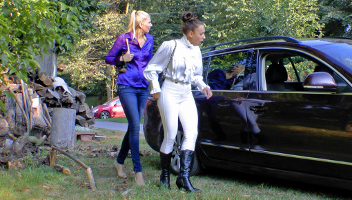 Latest deal - Naughty Thief Gets Into Muddy Catfight With Police Woman