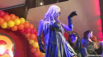 Gash Gamblers Part 4 - Cam 4 Screencap 16 on www.sinx.com