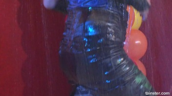 Gash Gamblers Part 4 - Cam 4 Screencap 24 on www.sinx.com