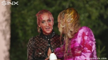 Outdoor Lesbian Food Fight Gets Real Messy Screencap 87 on www.sinx.com