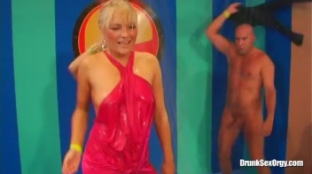 Euroslut Hotel Part 4 - Cam 4 Screencap 86 on www.sinx.com