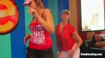 Euroslut Hotel Part 4 - Cam 4 Screencap 9 on www.sinx.com