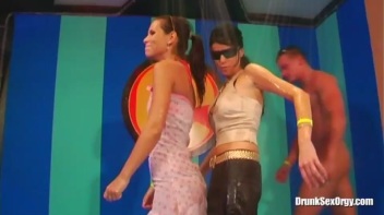 Euroslut Hotel Part 4 - Cam 4 Screencap 62 on www.sinx.com