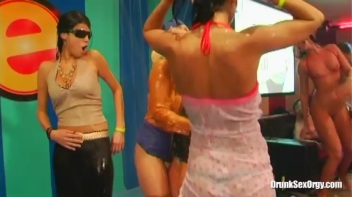 Euroslut Hotel Part 4 - Cam 4 Screencap 80 on www.sinx.com