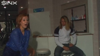 Playful Girls Put On A Wet Show! Screencap 25 on www.sinx.com