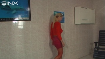 Playful Girls Put On A Wet Show! Screencap 4 on www.sinx.com