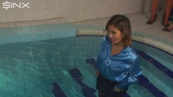 Playful Girls Put On A Wet Show! Screencap 53 on www.sinx.com