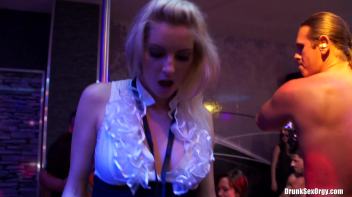 International Summer Lovin' Part 2 - Lesbo Cam Screencap 68 on www.sinx.com